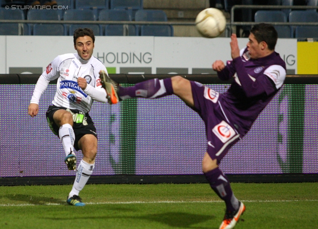 Sturm Graz - Austria Wien
Oesterreichische Fussball Bundesliga, 18. Runde, SK Sturm Graz - FK Austria Wien, Stadion Liebenau Graz, 10.12.2011. 

Foto zeigt Joachim Standfest (Sturm)
