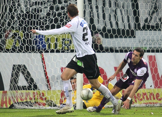 Sturm Graz - Austria Wien
Oesterreichische Fussball Bundesliga, 18. Runde, SK Sturm Graz - FK Austria Wien, Stadion Liebenau Graz, 10.12.2011. 

Foto zeigt Roman Kienast (Sturm)
Schlüsselwörter: tor