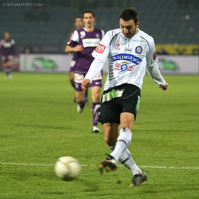 Sturm Graz - Austria Wien
Oesterreichische Fussball Bundesliga, 18. Runde, SK Sturm Graz - FK Austria Wien, Stadion Liebenau Graz, 10.12.2011. 

Foto zeigt Darko Bodul (Sturm)
Schlüsselwörter: tor