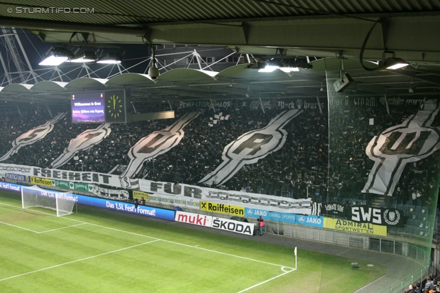 Sturm Graz - AEK Athen
UEFA Europa League Gruppenphase 6. Spieltag, SK Sturm Graz - AEK Athen, Stadion Liebenau Graz, 14.12.2011. 

Foto zeigt Fans von Sturm mit einer Choreografie
