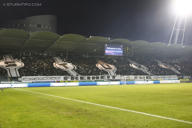 Sturm Graz - AEK Athen
UEFA Europa League Gruppenphase 6. Spieltag, SK Sturm Graz - AEK Athen, Stadion Liebenau Graz, 14.12.2011. 

Foto zeigt Fans von Sturm mit einer Choreografie
