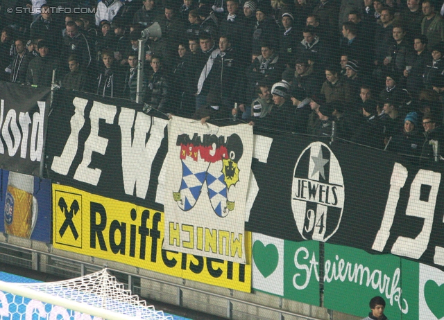 Sturm Graz - AEK Athen
UEFA Europa League Gruppenphase 6. Spieltag, SK Sturm Graz - AEK Athen, Stadion Liebenau Graz, 14.12.2011. 

Foto zeigt Fans von Sturm
