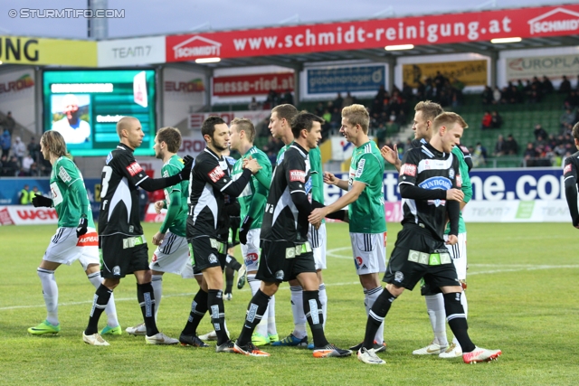 Ried - Sturm Graz
Oesterreichische Fussball Bundesliga, 19. Runde,  SV Ried - SK Sturm Graz, Arena Ried, 17.12.2011. 

Foto zeigt Spieler von Sturm und Ried
