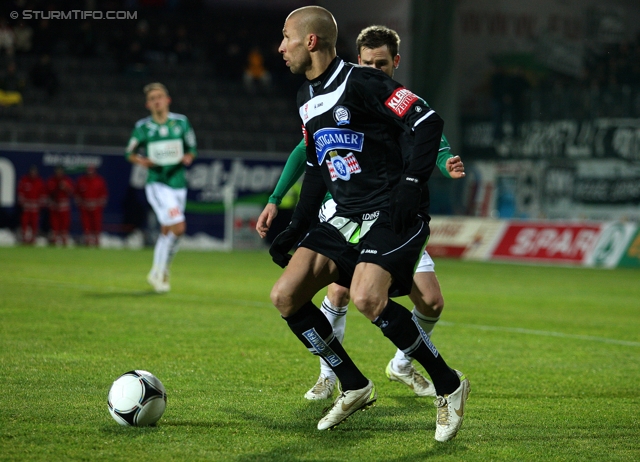 Ried - Sturm Graz
Oesterreichische Fussball Bundesliga, 19. Runde,  SV Ried - SK Sturm Graz, Arena Ried, 17.12.2011. 

Foto zeigt Patrick Wolf (Sturm)
