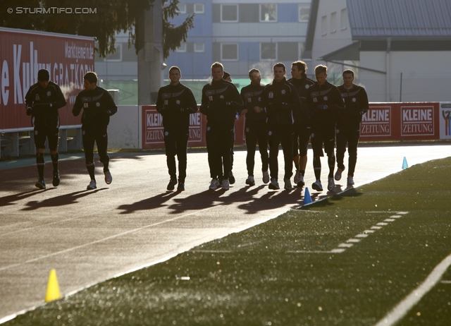 Laktattest Sturm Graz
Oesterreichische Fussball Bundesliga, Laktattest SK Sturm Graz, Sportstadion Gratkorn, 9.1.2012. 

Foto zeigt Milan Dudic (Sturm), Giorgi Popkhadze (Sturm), Alexander Schachner (Sturm), Florian Schoegl (Sturm), Ferdinand Feldhofer (Sturm), Thomas Burgstaller (Sturm), Florian Neuhold (Sturm), Dominic Puercher (Sturm) und Silvije Cavlina (Sturm)
