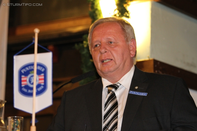 ao. Generalversammlung Sturm
Oesterreichische Fussball Bundesliga, Ausserordentliche Generalversammlung SK Sturm, Brauhaus Puntigam Graz, 17.1.2012. 

Foto zeigt Hans Fedl (Ehrenpraesident Sturm)
