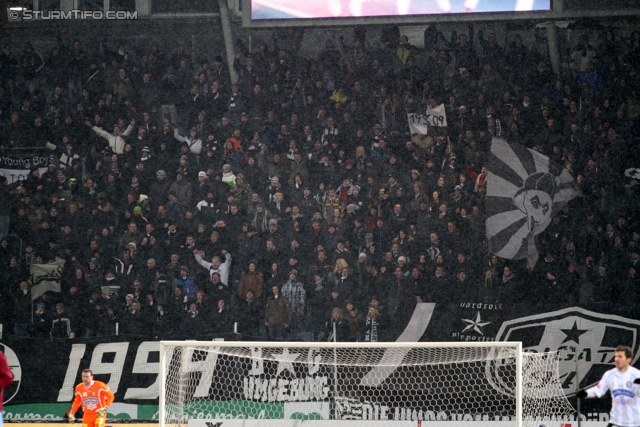 Sturm Graz - Mattersburg
Oesterreichische Fussball Bundesliga, 20. Runde,  SK Sturm Graz - SV Mattersburg, Stadion Liebenau Graz, 11.02.2012. 

Foto zeigt Fans von Sturm
