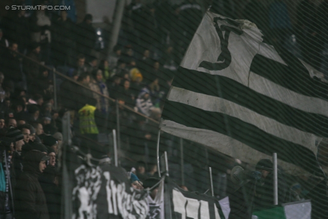 Sturm Graz - Mattersburg
Oesterreichische Fussball Bundesliga, 20. Runde,  SK Sturm Graz - SV Mattersburg, Stadion Liebenau Graz, 11.02.2012. 

Foto zeigt Fans von Sturm
