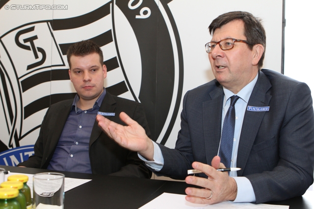 Pressekonferenz Sturm Graz
Oesterreichische Fussball Bundesliga, SK Sturm Graz Pressekonferenz, Capital Bank Graz, 15.02.2012. 

Foto zeigt 
