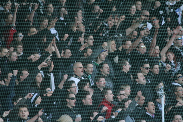 Sturm Graz - Wr. Neustadt
Oesterreichische Fussball Bundesliga, 24. Runde, SK Sturm Graz - SC Wiener Neustadt, Stadion Liebenau Graz, 10.3.2012. 

Foto zeigt Fans von Sturm
