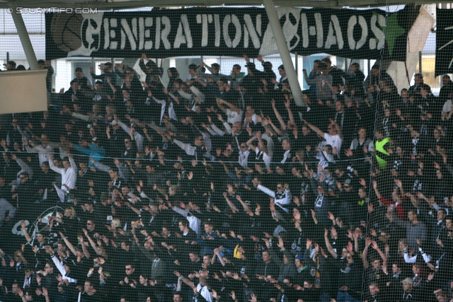 Sturm Graz - Wr. Neustadt
Oesterreichische Fussball Bundesliga, 24. Runde, SK Sturm Graz - SC Wiener Neustadt, Stadion Liebenau Graz, 10.3.2012. 

Foto zeigt Fans von Sturm
