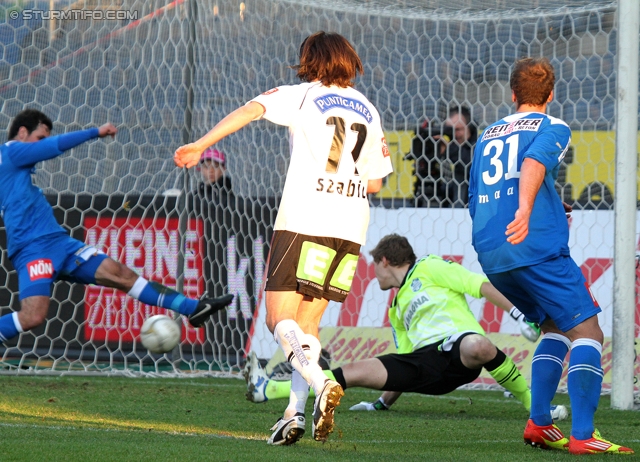 Sturm Graz - Wr. Neustadt
Oesterreichische Fussball Bundesliga, 24. Runde, SK Sturm Graz - SC Wiener Neustadt, Stadion Liebenau Graz, 10.3.2012. 

Foto zeigt Imre Szabics (Sturm), Joerg Siebenhandl (Wr. Neustadt) und Matthias Maak (Wr. Neustadt)
