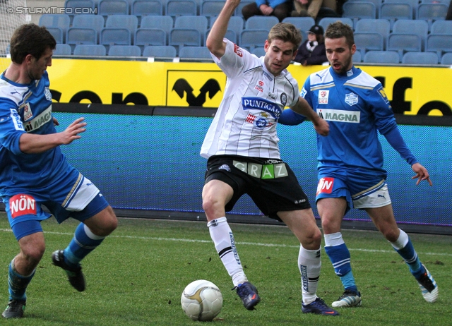 Sturm Graz - Wr. Neustadt
Oesterreichische Fussball Bundesliga, 24. Runde, SK Sturm Graz - SC Wiener Neustadt, Stadion Liebenau Graz, 10.3.2012. 

Foto zeigt Manuel Weber (Sturm)
