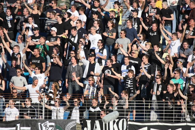 Admira - Sturm Graz
Oesterreichische Fussball Bundesliga, 25. Runde, FC Admira - SK Sturm Graz, Stadion Suedstadt Maria Enzersdorf, 18.3.2012. 

Foto zeigt Fans von Sturm
