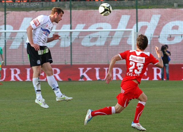 Admira - Sturm Graz
Oesterreichische Fussball Bundesliga, 25. Runde, FC Admira - SK Sturm Graz, Stadion Suedstadt Maria Enzersdorf, 18.3.2012. 

Foto zeigt Juergen Saeumel (Sturm) und Rene Pascal Seebacher (Admira)
Schlüsselwörter: kopfball