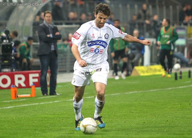 Sturm Graz - Innsbruck
Oesterreichische Fussball Bundesliga, 26. Runde,  SK Sturm Graz - FC Wacker Innsbruck, Stadion Liebenau Graz, 21.03.2012. 

Foto zeigt Joachim Standfest (Sturm)
