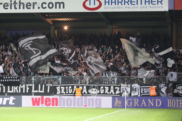 Austria Wien - Sturm Graz
Oesterreichische Fussball Bundesliga, 27. Runde,  FK Austira Wien - SK Sturm Graz, Franz-Horr-Stadion Wien, 24.03.2012. 

Foto zeigt Fans von Sturm
