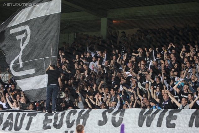 Austria Wien - Sturm Graz
Oesterreichische Fussball Bundesliga, 27. Runde,  FK Austira Wien - SK Sturm Graz, Franz-Horr-Stadion Wien, 24.03.2012. 

Foto zeigt Fans von Sturm
