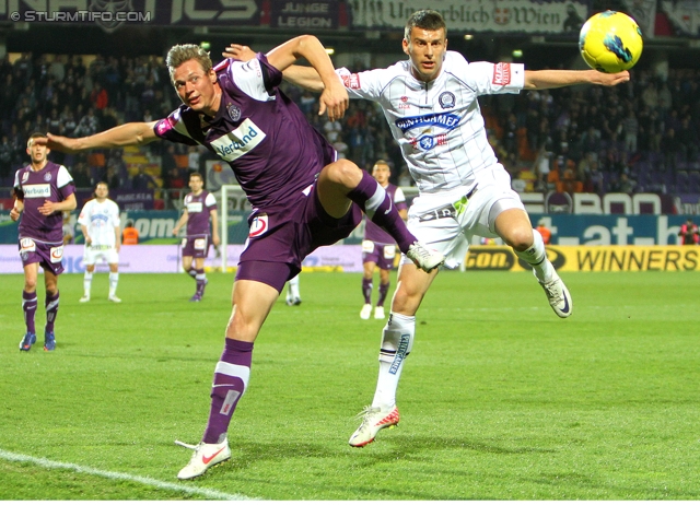 Austria Wien - Sturm Graz
Oesterreichische Fussball Bundesliga, 27. Runde,  FK Austira Wien - SK Sturm Graz, Franz-Horr-Stadion Wien, 24.03.2012. 

Foto zeigt Roman Kienast (Austria) und Milan Dudic (Sturm)
