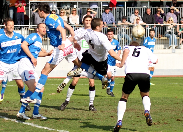 Sturm Amateure - Villach
Regionalliga Mitte, 18. Runde,  Sturm Graz Amateure - Villacher SV, Trainingszentrum Messendorf, 25.03.2012. 

Foto zeigt Pascal Zisser (Sturm Amateure), Krunoslav Cicak (Sturm Amateure) und Dean Maric (Sturm Amateure)
