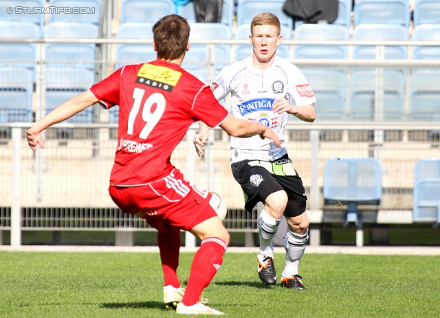 Sturm Graz - Ried
Oesterreichische Fussball Bundesliga, 28. Runde,  SK Sturm Graz - SV Ried, Stadion Liebenau Graz, 31.03.2012. 

Foto zeigt Emanuel Schreiner (Ried) und Florian Kainz (Sturm)
