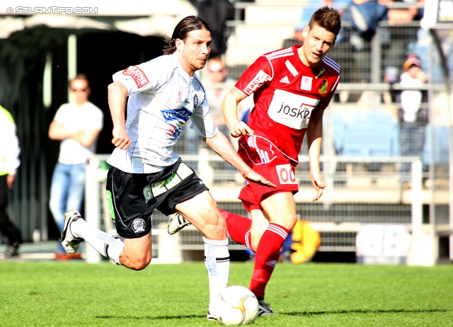 Sturm Graz - Ried
Oesterreichische Fussball Bundesliga, 28. Runde,  SK Sturm Graz - SV Ried, Stadion Liebenau Graz, 31.03.2012. 

Foto zeigt Imre Szabics (Sturm)
