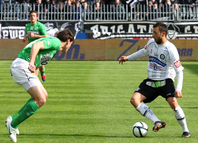 Sturm Graz - Ried
Oesterreichische Fussball Bundesliga, 29. Runde,  SV Mattersburg - SK Sturm Graz, Pappelstadion Mattersburg, 08.04.2012. 

Foto zeigt Darko Bodul (Sturm)
