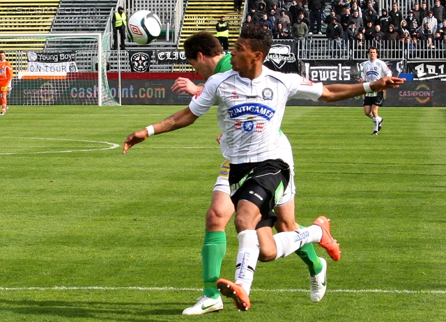 Sturm Graz - Ried
Oesterreichische Fussball Bundesliga, 29. Runde,  SV Mattersburg - SK Sturm Graz, Pappelstadion Mattersburg, 08.04.2012. 

Foto zeigt Rubin Rafael Okotie (Sturm)
