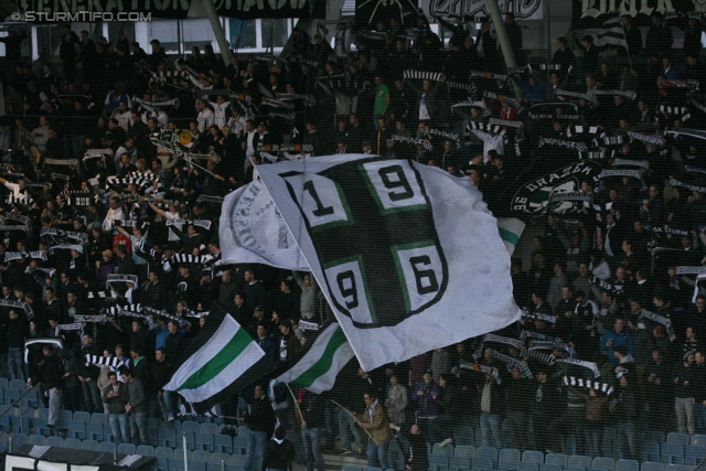 Sturm Graz - Hartberg
OEFB Cup, Viertelfinale,  SK Sturm Graz - TSV Hartberg, Stadion Liebenau Graz, 11.04.2012. 

Foto zeigt Fans von Sturm
