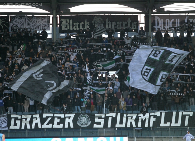 Sturm Graz - Hartberg
OEFB Cup, Viertelfinale,  SK Sturm Graz - TSV Hartberg, Stadion Liebenau Graz, 11.04.2012. 

Foto zeigt Fans von Sturm
