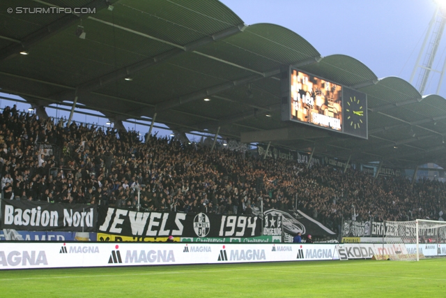 Sturm Graz - Salzburg
Oesterreichische Fussball Bundesliga, 30. Runde,  SK Sturm Graz - RB Salzburg, Stadion Liebenau Graz, 14.04.2012. 

Foto zeigt Fans von Sturm
