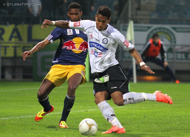 Sturm Graz - Salzburg
Oesterreichische Fussball Bundesliga, 30. Runde,  SK Sturm Graz - RB Salzburg, Stadion Liebenau Graz, 14.04.2012. 

Foto zeigt Rubin Rafael Okotie (Sturm)
