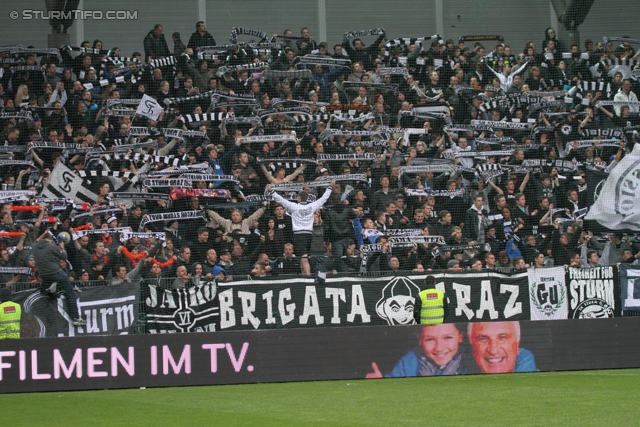 Rapid Wien - Sturm Graz
Oesterreichische Fussball Bundesliga, 31. Runde,  SK Rapid Wien - SK Sturm Graz, Gerhard Hanappi Stadion Wien, 22.04.2012. 

Foto zeigt Fans von Sturm
