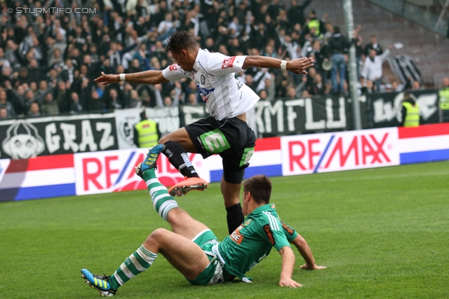 Rapid Wien - Sturm Graz
Oesterreichische Fussball Bundesliga, 31. Runde,  SK Rapid Wien - SK Sturm Graz, Gerhard Hanappi Stadion Wien, 22.04.2012. 

Foto zeigt Rubin Rafael Okotie (Sturm)
