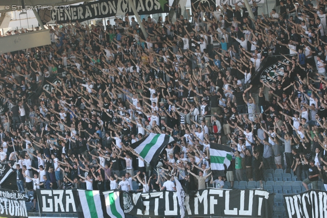 Sturm Graz - Kapfenberg
Oesterreichische Fussball Bundesliga, 32. Runde,  SK Sturm Graz - Kapfenberger SV 1919, Stadion Liebenau Graz, 28.04.2012. 

Foto zeigt Fans von Sturm
