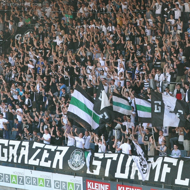 Sturm Graz - Kapfenberg
Oesterreichische Fussball Bundesliga, 32. Runde,  SK Sturm Graz - Kapfenberger SV 1919, Stadion Liebenau Graz, 28.04.2012. 

Foto zeigt Fans von Sturm
