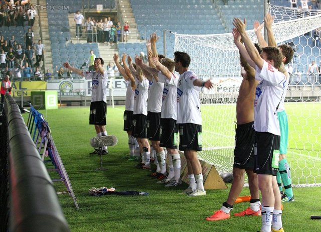 Sturm Graz - Kapfenberg
Oesterreichische Fussball Bundesliga, 32. Runde,  SK Sturm Graz - Kapfenberger SV 1919, Stadion Liebenau Graz, 28.04.2012. 

Foto zeigt die Mannschaft von Sturm
Schlüsselwörter: jubel