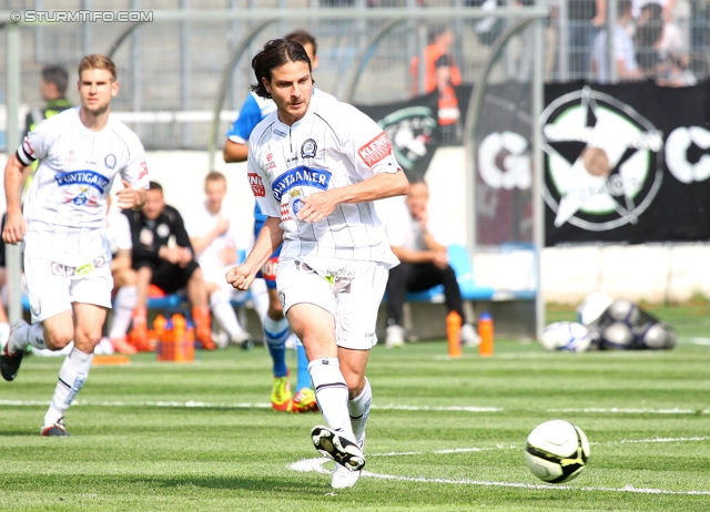 Wr. Neustadt - Sturm Graz
Oesterreichische Fussball Bundesliga, 33. Runde,  SC Wiener Neustadt - SK Sturm Graz, Stadion Wiener Neustadt, 05.05.2012. 

Foto zeigt Imre Szabics (Sturm)
