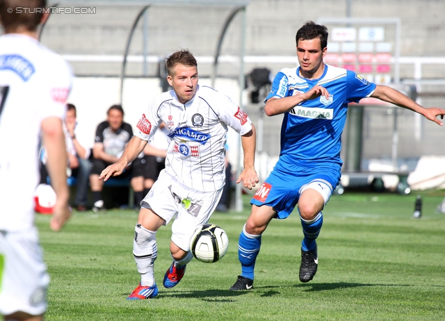 Wr. Neustadt - Sturm Graz
Oesterreichische Fussball Bundesliga, 33. Runde,  SC Wiener Neustadt - SK Sturm Graz, Stadion Wiener Neustadt, 05.05.2012. 

Foto zeigt Christoph Kroepfl (Sturm)
