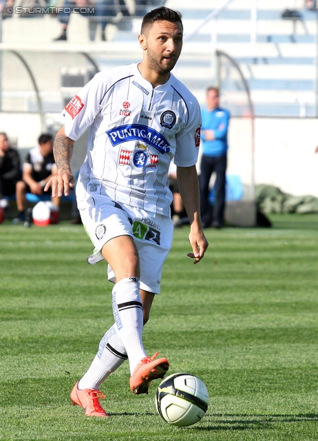 Wr. Neustadt - Sturm Graz
Oesterreichische Fussball Bundesliga, 33. Runde,  SC Wiener Neustadt - SK Sturm Graz, Stadion Wiener Neustadt, 05.05.2012. 

Foto zeigt Darko Bodul (Sturm)
