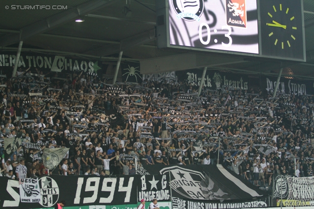 Sturm Graz - Admira
Oesterreichische Fussball Bundesliga, 34. Runde,  SK Sturm Graz - FC Admira, Stadion Liebenau Graz, 10.05.2012. 

Foto zeigt Fans von Sturm
