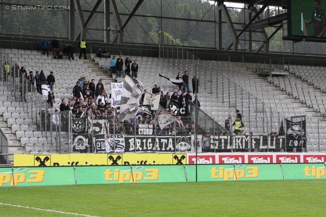 Innsbruck - Sturm Graz
Oesterreichische Fussball Bundesliga, 35. Runde,  Wacker Innsbruck - SK Sturm Graz, Tivoli Stadion Innsbruck, 13.05.2012. 

Foto zeigt Fans von Sturm
