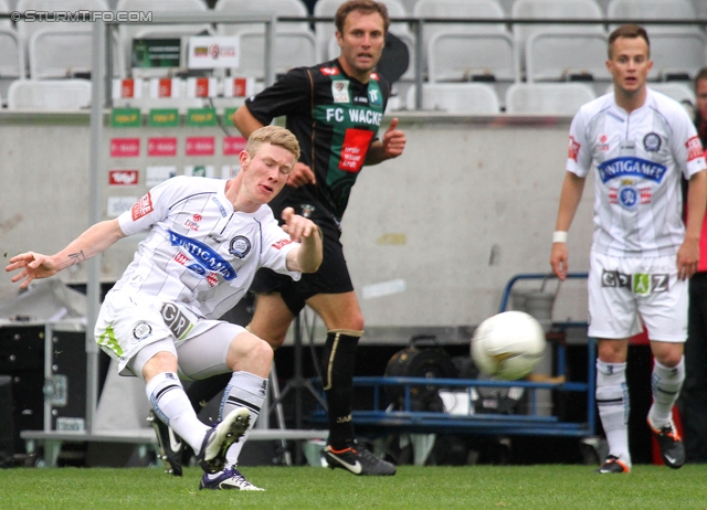 Innsbruck - Sturm Graz
Oesterreichische Fussball Bundesliga, 35. Runde,  Wacker Innsbruck - SK Sturm Graz, Tivoli Stadion Innsbruck, 13.05.2012. 

Foto zeigt Florian Kainz (Sturm)
