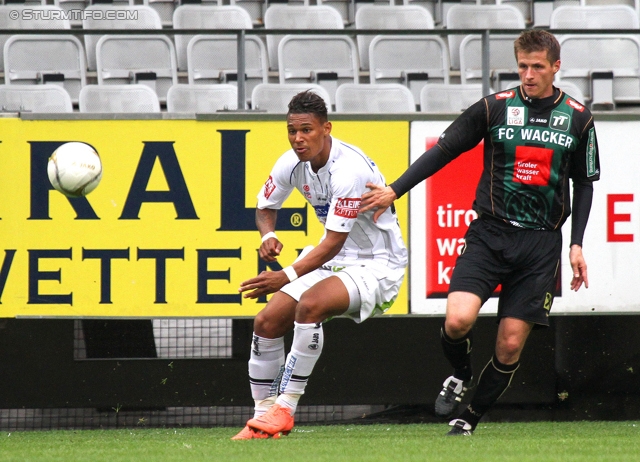 Innsbruck - Sturm Graz
Oesterreichische Fussball Bundesliga, 35. Runde,  Wacker Innsbruck - SK Sturm Graz, Tivoli Stadion Innsbruck, 13.05.2012. 

Foto zeigt Rubin Rafael Okotie (Sturm)
