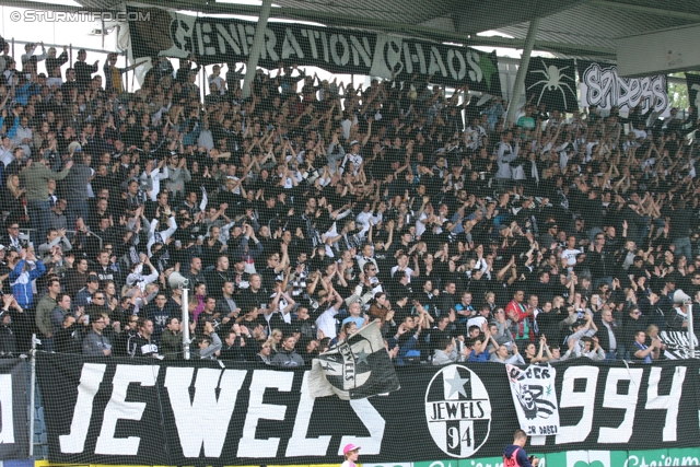 Sturm Graz - Austria Wien
Oesterreichische Fussball Bundesliga, 36. Runde,  SK Sturm Graz - FK Austria Wien, Stadion Liebenau Graz, 17.05.2012. 

Foto zeigt Fans von Sturm
