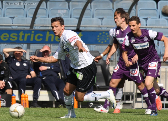 Sturm Graz - Austria Wien
Oesterreichische Fussball Bundesliga, 36. Runde,  SK Sturm Graz - FK Austria Wien, Stadion Liebenau Graz, 17.05.2012. 

Foto zeigt Haris Bukva (Sturm)
