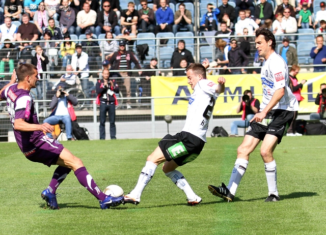 Sturm Graz - Austria Wien
Oesterreichische Fussball Bundesliga, 36. Runde,  SK Sturm Graz - FK Austria Wien, Stadion Liebenau Graz, 17.05.2012. 

Foto zeigt Christian Klem (Sturm) und Thomas Burgstaller (Sturm)
