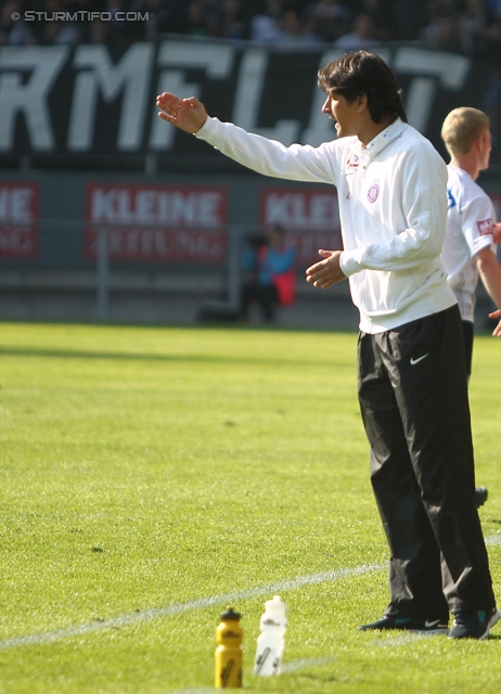 Sturm Graz - Austria Wien
Oesterreichische Fussball Bundesliga, 36. Runde,  SK Sturm Graz - FK Austria Wien, Stadion Liebenau Graz, 17.05.2012. 

Foto zeigt Ivica Vastic (Trainer Austria)
