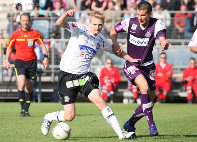 Sturm Graz - Austria Wien
Oesterreichische Fussball Bundesliga, 36. Runde,  SK Sturm Graz - FK Austria Wien, Stadion Liebenau Graz, 17.05.2012. 

Foto zeigt Matthias Koch (Sturm)
