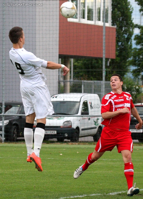 Sturm Amateure - Vorwaerts Steyr
Regionalliga Mitte, 30. Runde,  Sturm Graz Amateure - SK Vorwaerts Steyr, Sportstadion Kalsdorf, 01.06.2012. 

Foto zeigt Alexander Rother (Sturm Amateure)
Schlüsselwörter: kopfball